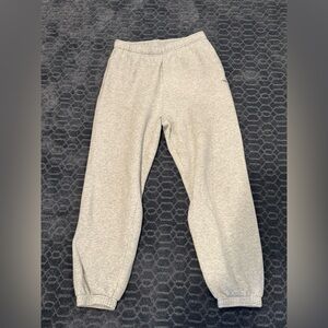 aritzia sweatpants